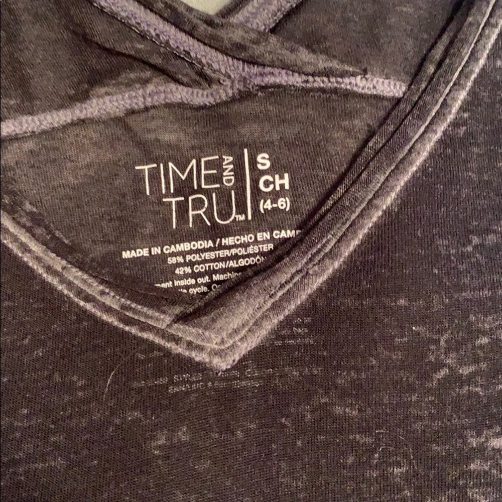 Vinyl tshirt - Picture 2 of 2